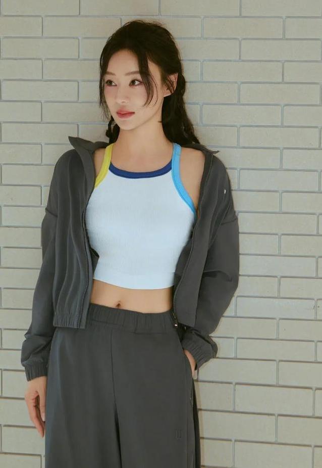 你猜她有多, 勾起了大家 你猜她有多, 勾起了大家