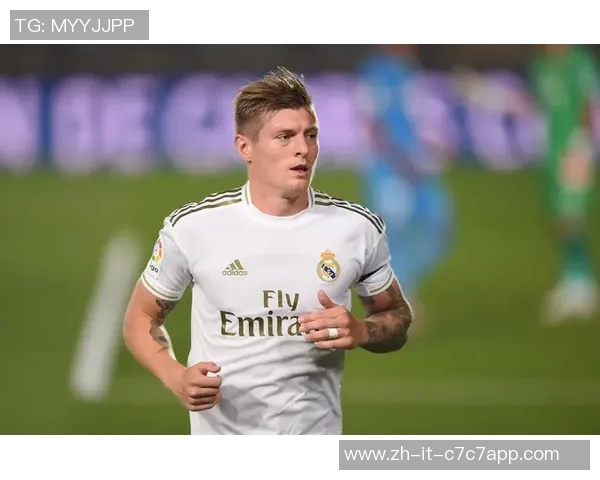 全球知名足球球星生日时间大盘点一览助你轻松掌握球员信息